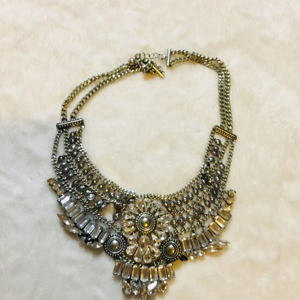Silver statement necklace - Picture 2 of 4